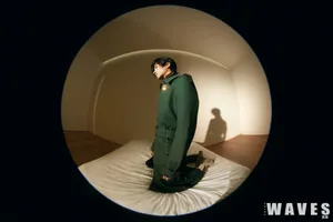 陈晓卷发魅力帅气写真图片_8