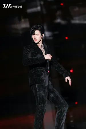 时代少年团按时长大周年演唱会帅气图片_6