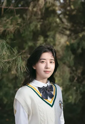 李凯馨学院风清纯制服写真图片_5