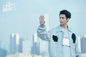 罗云熙新歌MV帅气写真图片_7