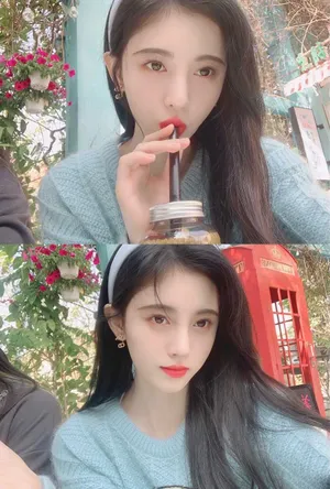 鞠婧祎蓝色毛衣甜美私服自拍照图片_2