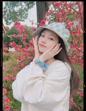 性感美女明星宋昕冉妩媚照片