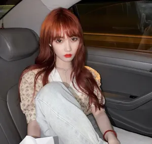 美女明星宋昕冉蕾丝吊带裙透视写真_5