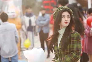 美女明星鞠婧祎性感写真优雅照片_3
