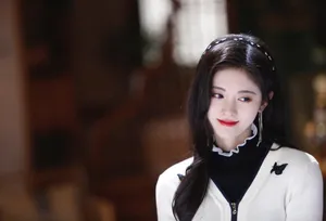 美女明星鞠婧祎性感写真优雅照片_4