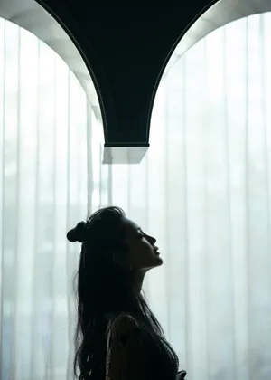 angelababy印花长裙性感写真图片_3