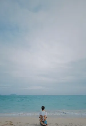 刘雯碎花长裙时尚文艺美照图片_3