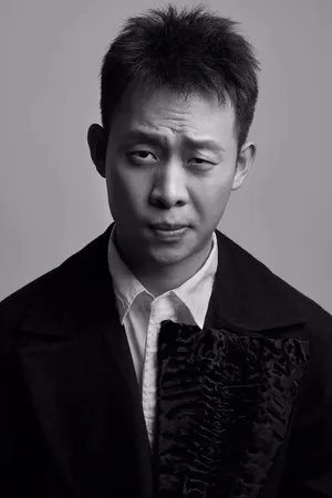 《一秒钟》电影主演张译帅照图片