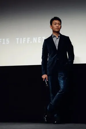 《一秒钟》电影主演张译帅照图片