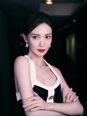 金晨法式复古风优雅写真图片