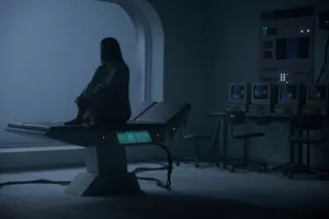 美女欧阳娜娜拍摄《仿生人》MV时的花絮照_3