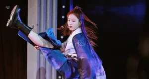 性感美女孙芮舞台照性感写真_3