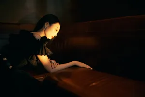 童瑶黑天鹅优雅性感写真图片_8