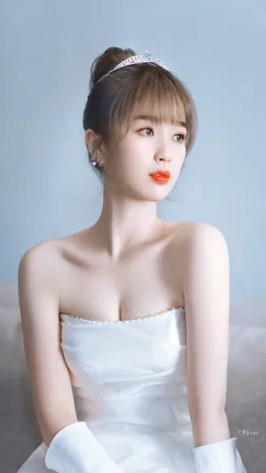 性感美女明星虞书欣婚纱妩媚写真