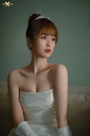 性感美女明星虞书欣婚纱妩媚写真_5