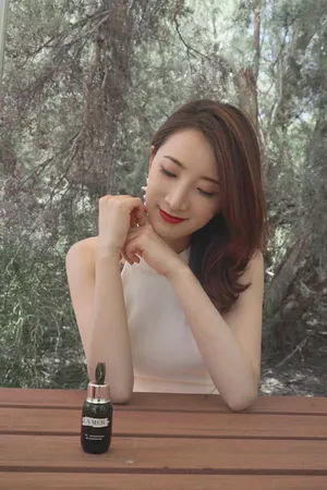 性感美女许婧优雅妩媚写真_3