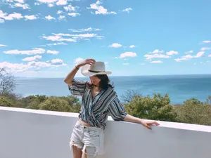 性感美女许婧旅游优雅写真