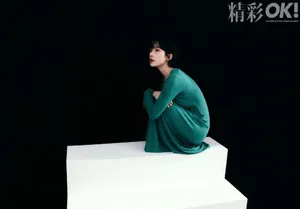 赵樱子简约风内页大片写真图片_2