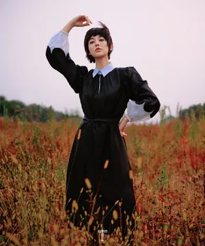 古力娜扎短发造型个性大片写真图片_1