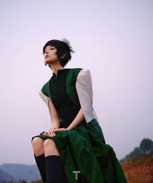古力娜扎短发造型个性大片写真图片_7