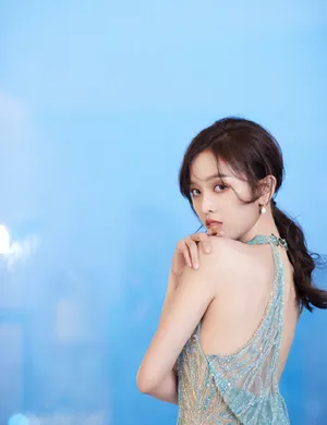 性感美女吴宣仪蕾丝透视诱惑写真_4