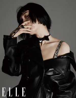 性感美女明星杨幂时尚妩媚写真_7
