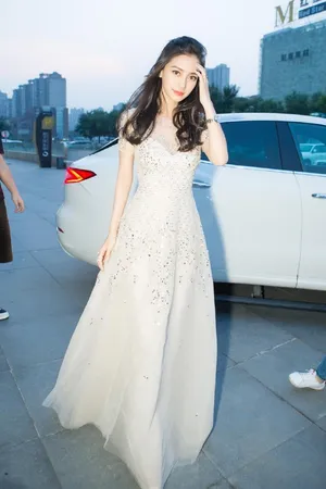 性感美女仙女裙范冰冰赵丽颖迪丽热巴美图_4
