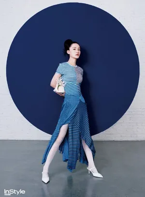 性感美女李沁妩媚优雅写真大片