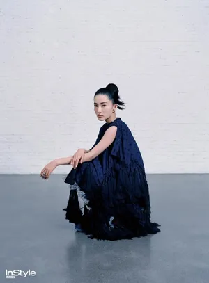 性感美女李沁妩媚优雅写真大片_7