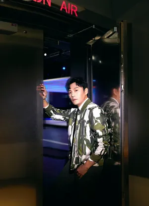 演员秦昊雅痞风帅气图片写真_4