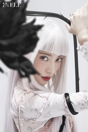 刘萌萌性感妩媚时尚写真大片