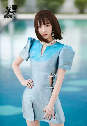 硬糖少女人鱼姬色短裙写真图片_3