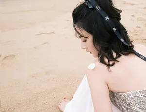 宋祖儿海洋沙滩性感写真图片_2