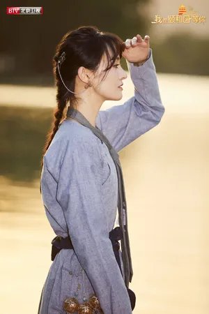 性感美女明星郑爽妩媚写真