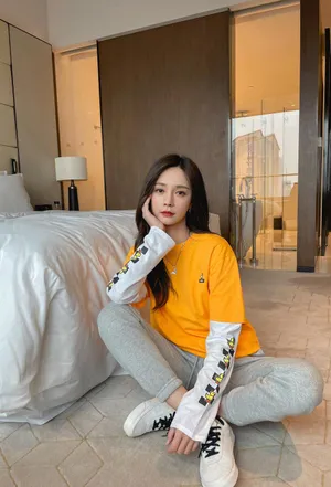 沈梦辰运动风明亮活力美照图片_2
