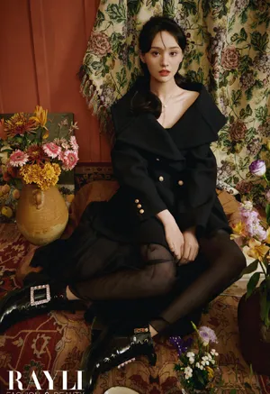 郑爽灵动少女风写真图片_3