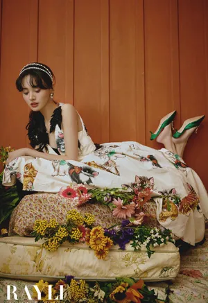 郑爽灵动少女风写真图片_11
