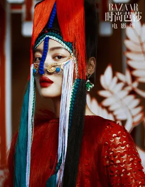 性感美女明星辛芷蕾妩媚优雅写真_5