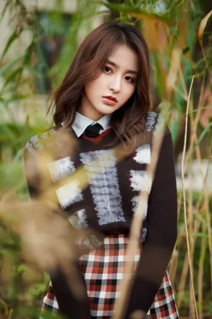 金子涵灵动少女风写真图片_2