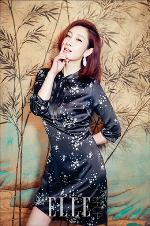 性感美女明星秦海璐优雅个性写真_6