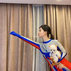 冯提莫大胆COS奥特曼写真_6