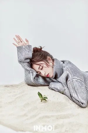 性感美女明星周雨彤时尚大片写真_7
