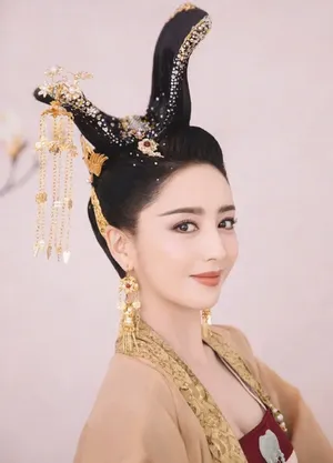 性感美女佟丽娅古风写真