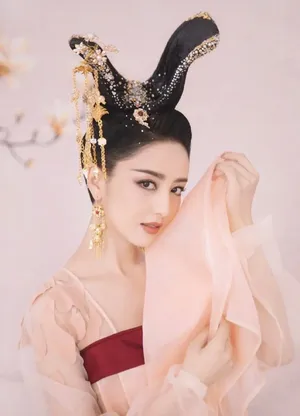 性感美女佟丽娅古风写真_4