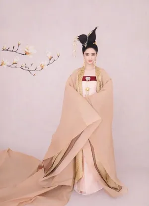 性感美女佟丽娅古风写真_6