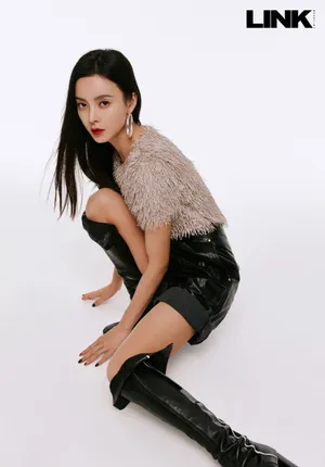 王瑞子性感妩媚写真图片