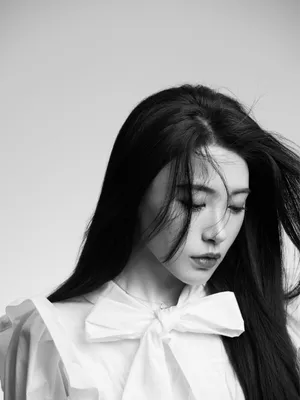 戴萌黑白怼脸写真图片_3