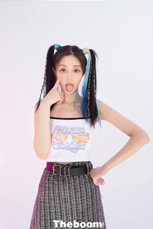 盖玥希甜酷时髦写真图片