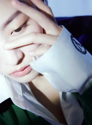 SNH48孙芮短裙高马尾潇洒时尚写真图片_5
