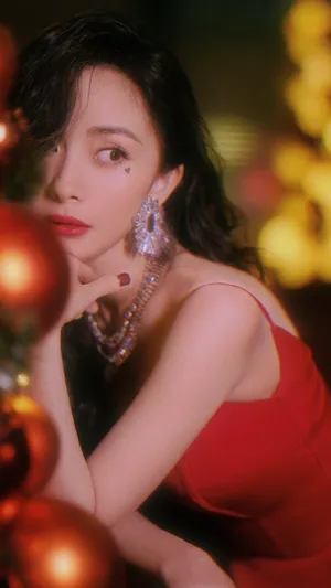 性感美女杨幂妩媚优雅写真_5
